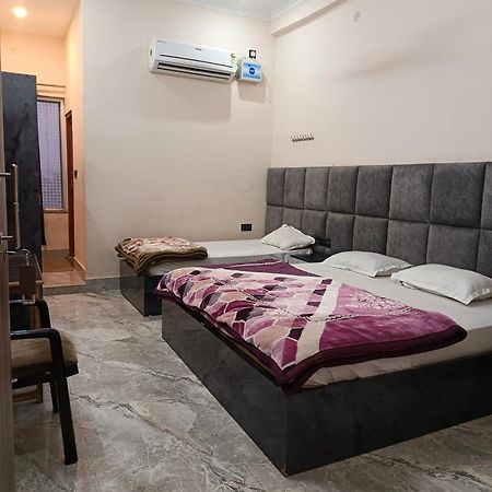 Surya Palace Ayodhya Zewnętrze zdjęcie